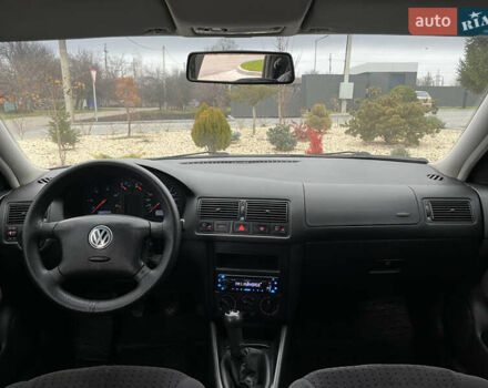 Синий Фольксваген Гольф, объемом двигателя 1.9 л и пробегом 231 тыс. км за 4550 $, фото 29 на Automoto.ua