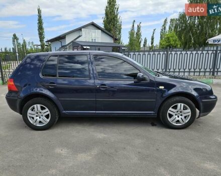 Синий Фольксваген Гольф, объемом двигателя 1.6 л и пробегом 230 тыс. км за 3900 $, фото 6 на Automoto.ua