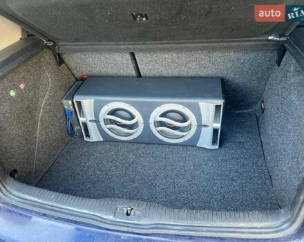 Синий Фольксваген Гольф, объемом двигателя 1.6 л и пробегом 246 тыс. км за 3950 $, фото 7 на Automoto.ua