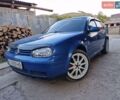 Синий Фольксваген Гольф, объемом двигателя 1.6 л и пробегом 200 тыс. км за 4200 $, фото 1 на Automoto.ua