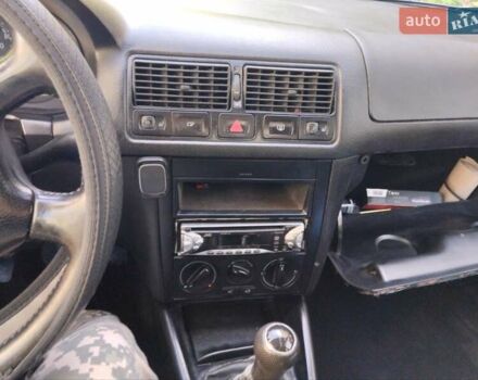 Синій Фольксваген Гольф, об'ємом двигуна 1.6 л та пробігом 275 тис. км за 3500 $, фото 10 на Automoto.ua