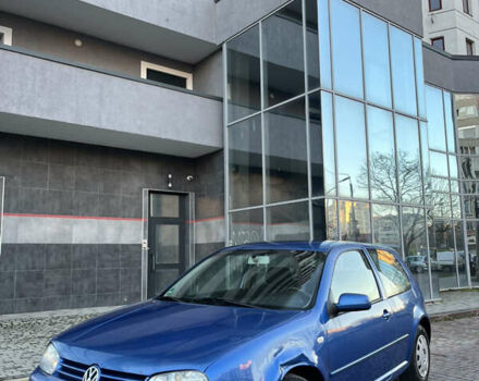 Синий Фольксваген Гольф, объемом двигателя 1.6 л и пробегом 278 тыс. км за 2999 $, фото 1 на Automoto.ua