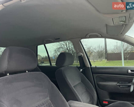 Синий Фольксваген Гольф, объемом двигателя 1.9 л и пробегом 231 тыс. км за 4550 $, фото 42 на Automoto.ua