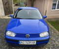Синий Фольксваген Гольф, объемом двигателя 1.6 л и пробегом 208 тыс. км за 3200 $, фото 1 на Automoto.ua