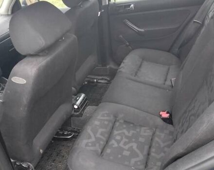 Синій Фольксваген Гольф, об'ємом двигуна 1.39 л та пробігом 233 тис. км за 3100 $, фото 11 на Automoto.ua