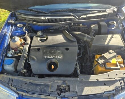 Синий Фольксваген Гольф, объемом двигателя 0 л и пробегом 380 тыс. км за 1800 $, фото 7 на Automoto.ua