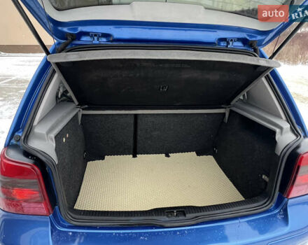 Синий Фольксваген Гольф, объемом двигателя 1.9 л и пробегом 322 тыс. км за 4499 $, фото 49 на Automoto.ua