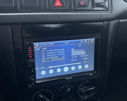 Синий Фольксваген Гольф, объемом двигателя 1.6 л и пробегом 192 тыс. км за 3999 $, фото 19 на Automoto.ua