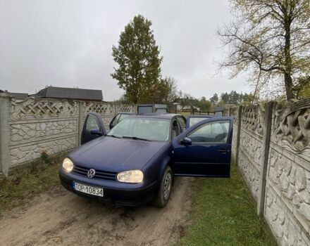 Синій Фольксваген Гольф, об'ємом двигуна 1.9 л та пробігом 300 тис. км за 1470 $, фото 4 на Automoto.ua