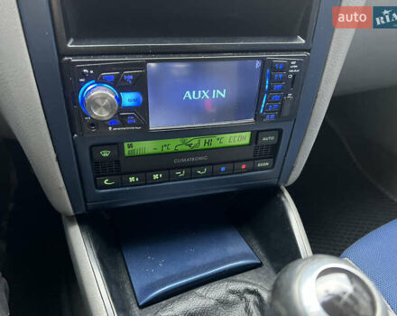 Синий Фольксваген Гольф, объемом двигателя 1.9 л и пробегом 322 тыс. км за 4499 $, фото 63 на Automoto.ua