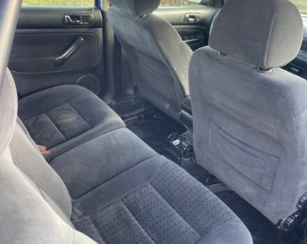 Синій Фольксваген Гольф, об'ємом двигуна 1.9 л та пробігом 300 тис. км за 1500 $, фото 3 на Automoto.ua