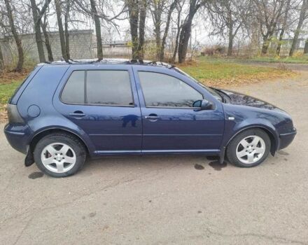 Синий Фольксваген Гольф, объемом двигателя 1.4 л и пробегом 330 тыс. км за 3334 $, фото 6 на Automoto.ua