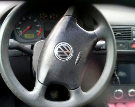 Синий Фольксваген Гольф, объемом двигателя 1.6 л и пробегом 0 тыс. км за 4500 $, фото 4 на Automoto.ua