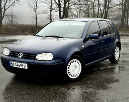 Синий Фольксваген Гольф, объемом двигателя 1.39 л и пробегом 200 тыс. км за 3699 $, фото 6 на Automoto.ua