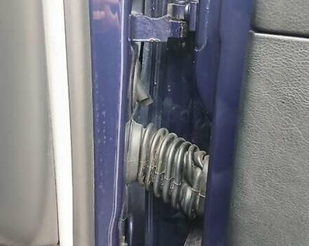 Синий Фольксваген Гольф, объемом двигателя 1.39 л и пробегом 203 тыс. км за 4100 $, фото 21 на Automoto.ua