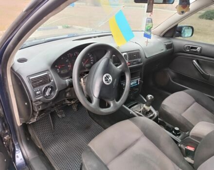 Синий Фольксваген Гольф, объемом двигателя 1.9 л и пробегом 230 тыс. км за 1799 $, фото 4 на Automoto.ua