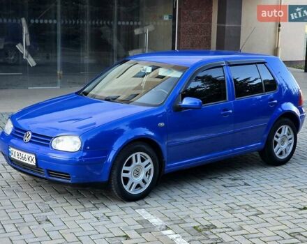 Синий Фольксваген Гольф, объемом двигателя 1.6 л и пробегом 200 тыс. км за 3500 $, фото 1 на Automoto.ua