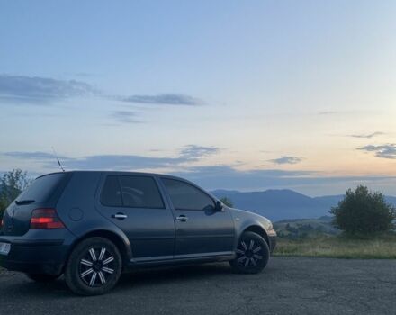 Синий Фольксваген Гольф, объемом двигателя 1.9 л и пробегом 370 тыс. км за 1500 $, фото 3 на Automoto.ua