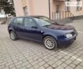 Синий Фольксваген Гольф, объемом двигателя 1.6 л и пробегом 280 тыс. км за 2900 $, фото 1 на Automoto.ua