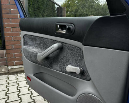 Фольксваген Гольф 2000 в Ивано-Франковске на Automoto.ua Синий Фольксваген Гольф, объемом двигателя 1.39 л и пробегом 256 тыс. км за 4150 $, фото 31 на Automoto.ua