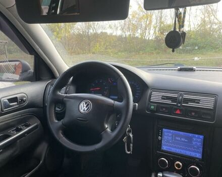Фольксваген Гольф 2000 в Сумах на Automoto.ua Синий Фольксваген Гольф, объемом двигателя 1.6 л и пробегом 230 тыс. км за 4000 $, фото 3 на Automoto.ua