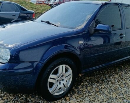 Синий Фольксваген Гольф, объемом двигателя 1.6 л и пробегом 190 тыс. км за 4200 $, фото 3 на Automoto.ua