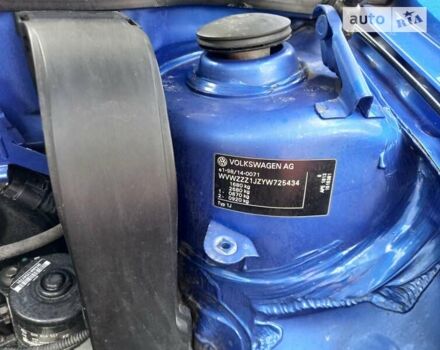 Синий Фольксваген Гольф, объемом двигателя 1.39 л и пробегом 195 тыс. км за 4099 $, фото 90 на Automoto.ua