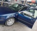 Синий Фольксваген Гольф, объемом двигателя 1.6 л и пробегом 320 тыс. км за 4100 $, фото 1 на Automoto.ua