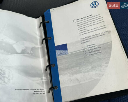 Синий Фольксваген Гольф, объемом двигателя 1.9 л и пробегом 322 тыс. км за 4499 $, фото 66 на Automoto.ua