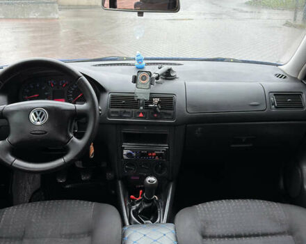 Синій Фольксваген Гольф, об'ємом двигуна 1.6 л та пробігом 218 тис. км за 4500 $, фото 10 на Automoto.ua