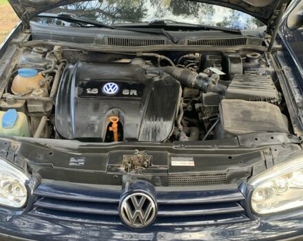 Синий Фольксваген Гольф, объемом двигателя 1.6 л и пробегом 207 тыс. км за 4500 $, фото 2 на Automoto.ua