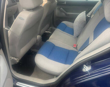 Фольксваген Гольф 2000 в Хмельницком на Automoto.ua Синий Фольксваген Гольф, объемом двигателя 1.6 л и пробегом 100 тыс. км за 5500 $, фото 6 на Automoto.ua