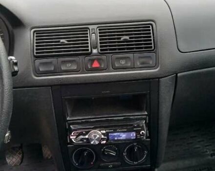 Синий Фольксваген Гольф, объемом двигателя 1.39 л и пробегом 203 тыс. км за 4100 $, фото 13 на Automoto.ua