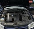 Синий Фольксваген Гольф, объемом двигателя 1.6 л и пробегом 280 тыс. км за 3700 $, фото 4 на Automoto.ua