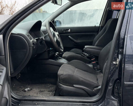 Синій Фольксваген Гольф, об'ємом двигуна 1.6 л та пробігом 291 тис. км за 3800 $, фото 17 на Automoto.ua