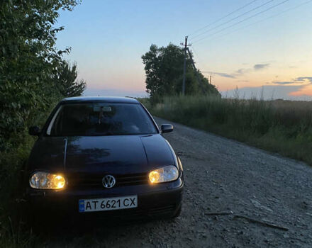 Синий Фольксваген Гольф, объемом двигателя 1.6 л и пробегом 260 тыс. км за 3500 $, фото 4 на Automoto.ua