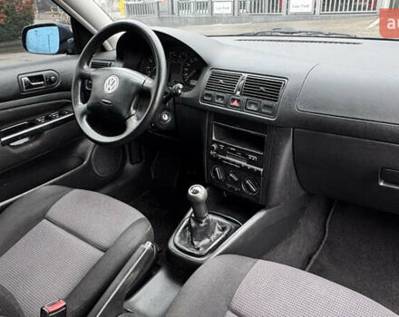 Синий Фольксваген Гольф, объемом двигателя 1.39 л и пробегом 200 тыс. км за 3699 $, фото 11 на Automoto.ua