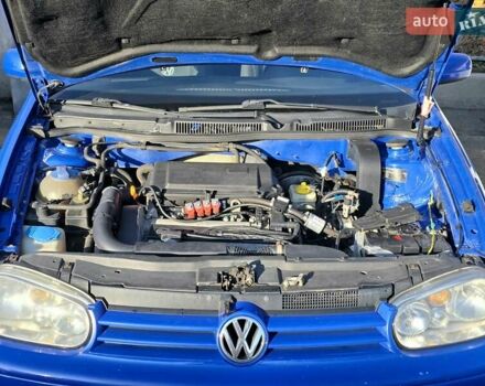 Синий Фольксваген Гольф, объемом двигателя 1.6 л и пробегом 200 тыс. км за 3500 $, фото 27 на Automoto.ua