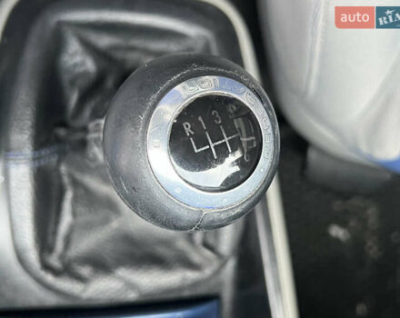 Синий Фольксваген Гольф, объемом двигателя 1.9 л и пробегом 322 тыс. км за 4499 $, фото 61 на Automoto.ua