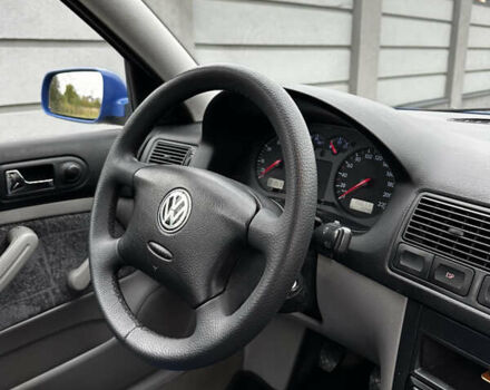 Фольксваген Гольф 2000 в Ивано-Франковске на Automoto.ua Синий Фольксваген Гольф, объемом двигателя 1.39 л и пробегом 256 тыс. км за 4150 $, фото 23 на Automoto.ua