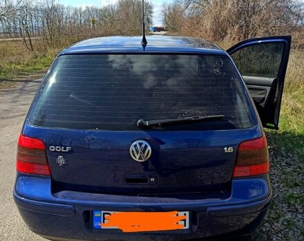 Синий Фольксваген Гольф, объемом двигателя 1.6 л и пробегом 230 тыс. км за 4400 $, фото 4 на Automoto.ua