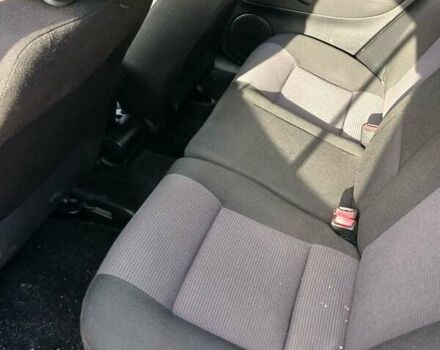 Синий Фольксваген Гольф, объемом двигателя 1.6 л и пробегом 137 тыс. км за 5300 $, фото 12 на Automoto.ua