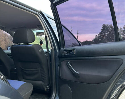 Фольксваген Гольф 2000 в Вараш (Кузнецовск) на Automoto.ua Синий Фольксваген Гольф, объемом двигателя 1.9 л и пробегом 326 тыс. км за 4800 $, фото 10 на Automoto.ua