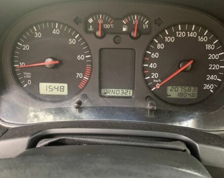 Синий Фольксваген Гольф, объемом двигателя 1.6 л и пробегом 207 тыс. км за 4500 $, фото 4 на Automoto.ua