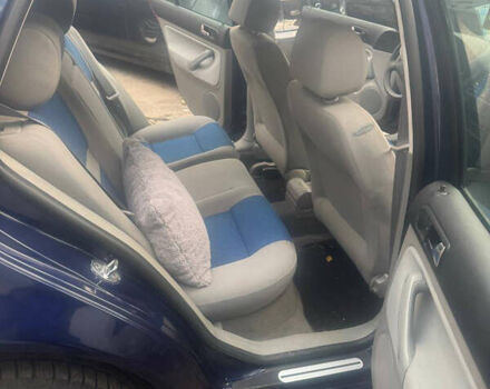 Фольксваген Гольф 2000 в Хмельницком на Automoto.ua Синий Фольксваген Гольф, объемом двигателя 1.6 л и пробегом 100 тыс. км за 5500 $, фото 2 на Automoto.ua