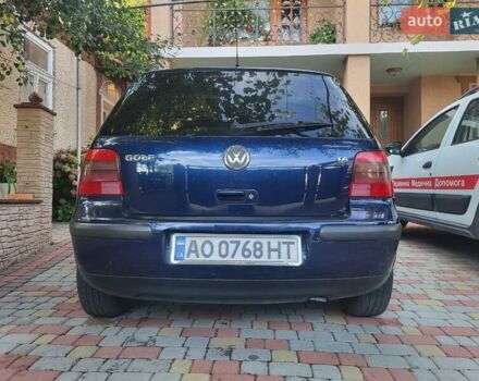 Синий Фольксваген Гольф, объемом двигателя 1.6 л и пробегом 302 тыс. км за 3900 $, фото 4 на Automoto.ua