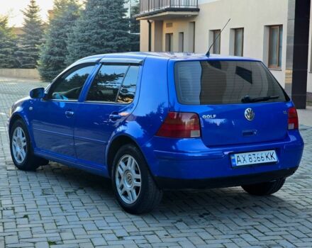 Синий Фольксваген Гольф, объемом двигателя 1.6 л и пробегом 200 тыс. км за 3500 $, фото 4 на Automoto.ua