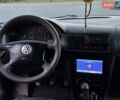 Синий Фольксваген Гольф, объемом двигателя 1.9 л и пробегом 357 тыс. км за 3400 $, фото 9 на Automoto.ua