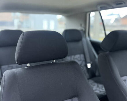 Синий Фольксваген Гольф, объемом двигателя 1.6 л и пробегом 192 тыс. км за 3999 $, фото 12 на Automoto.ua