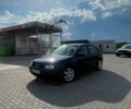 Синій Фольксваген Гольф, об'ємом двигуна 1.39 л та пробігом 204 тис. км за 3750 $, фото 2 на Automoto.ua